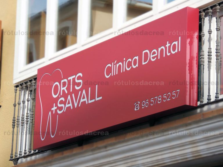 Rótulo para clínica Orts Savall