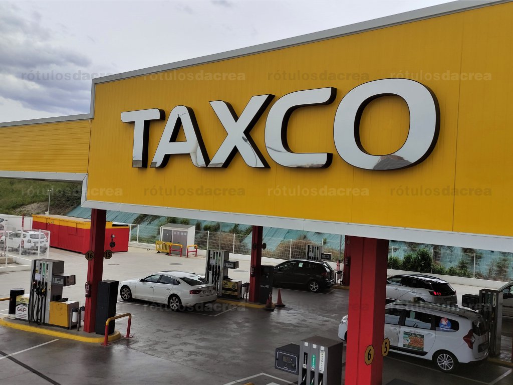 Letras corpóreas de aluminio con frente acabado en espejo